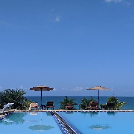 Amaan Ocean Hotel Kihinani Bububu Luaran gambar