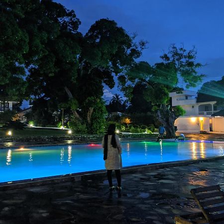 Amaan Ocean Hotel Kihinani Bububu Luaran gambar