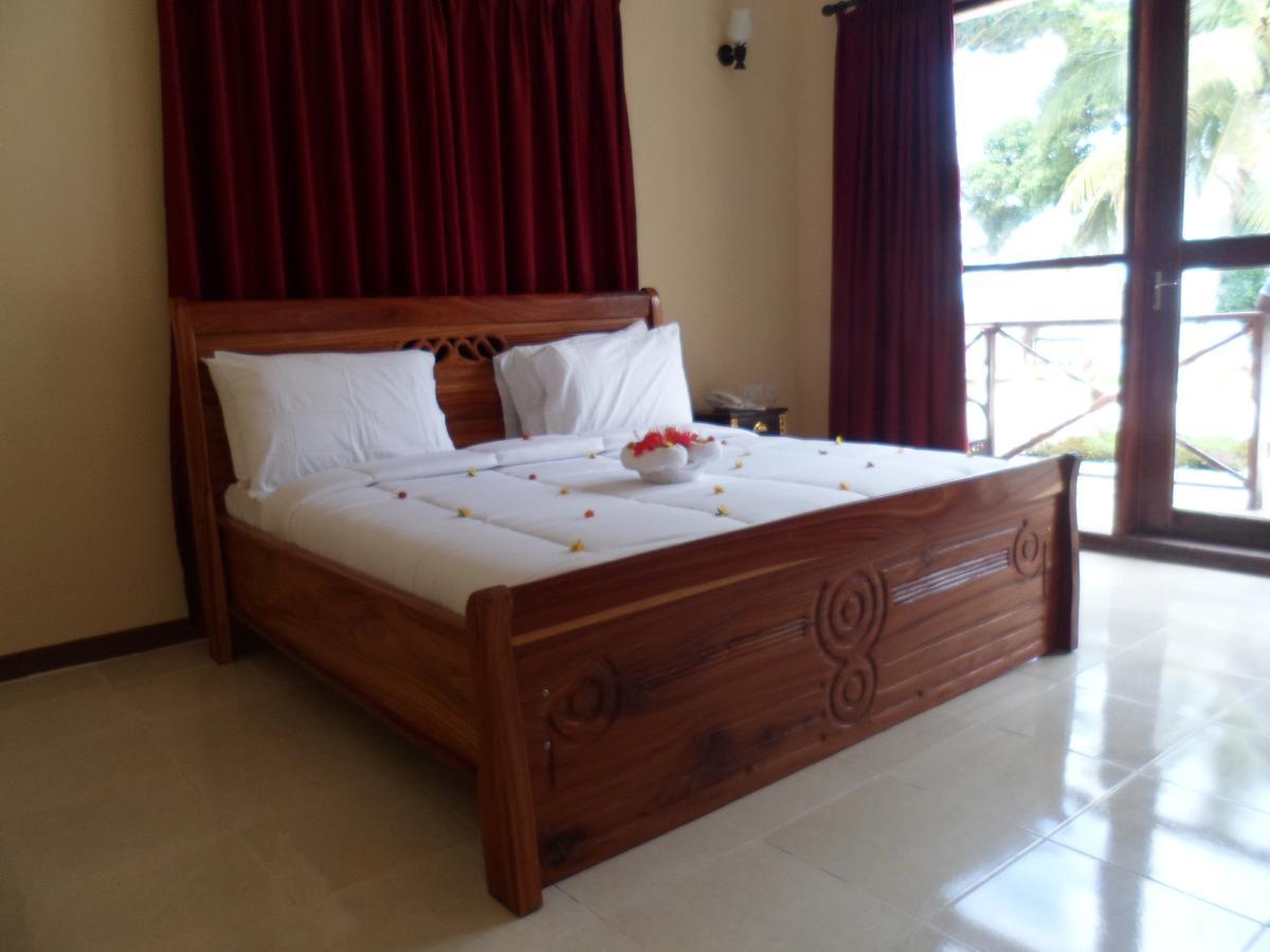Amaan Ocean Hotel Kihinani Bububu Luaran gambar