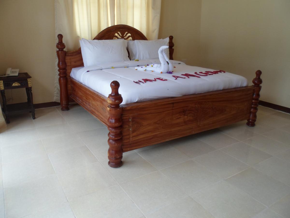 Amaan Ocean Hotel Kihinani Bububu Luaran gambar