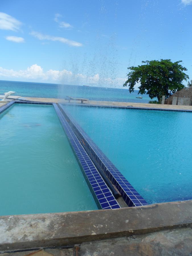 Amaan Ocean Hotel Kihinani Bububu Luaran gambar