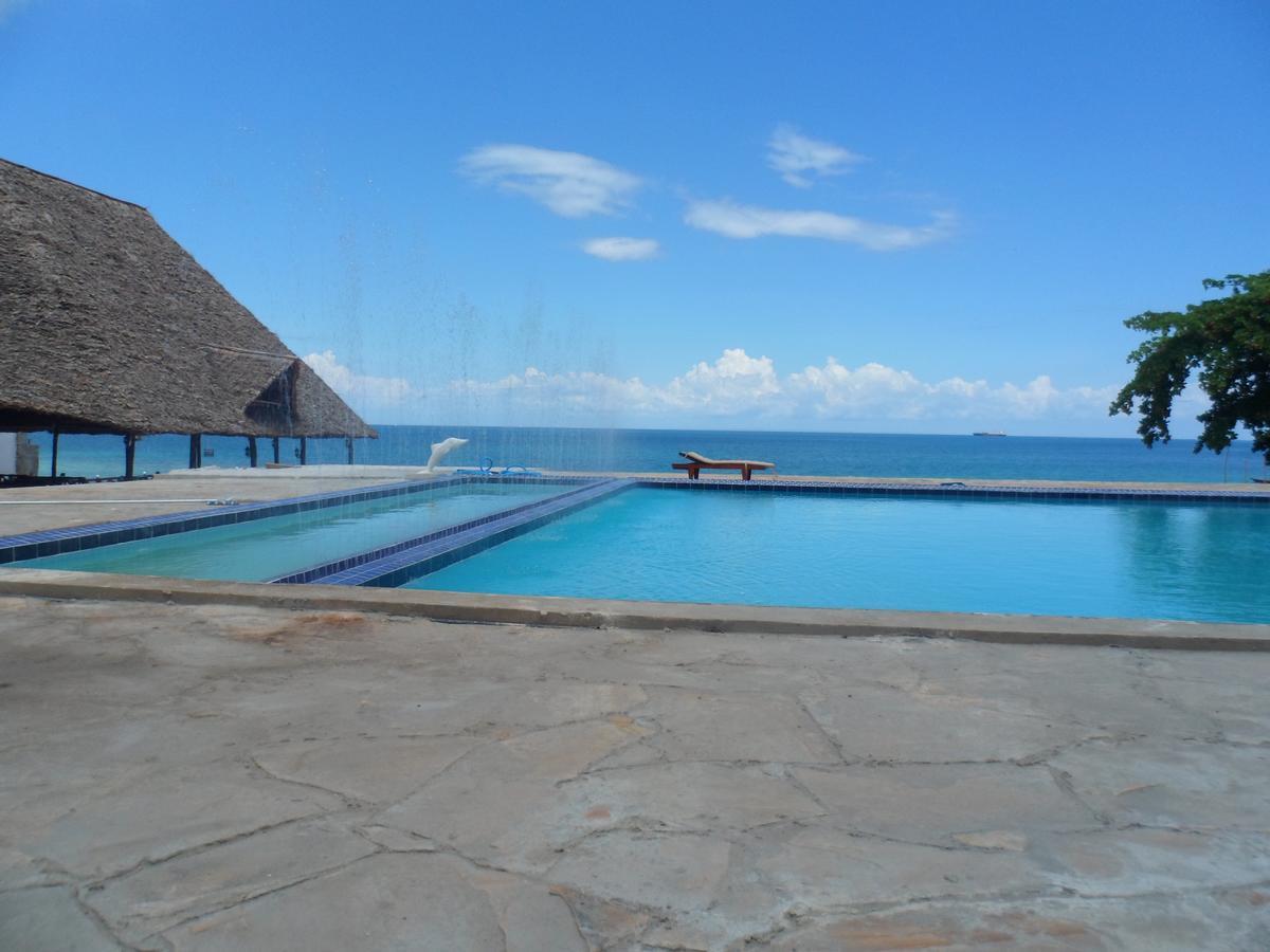 Amaan Ocean Hotel Kihinani Bububu Luaran gambar
