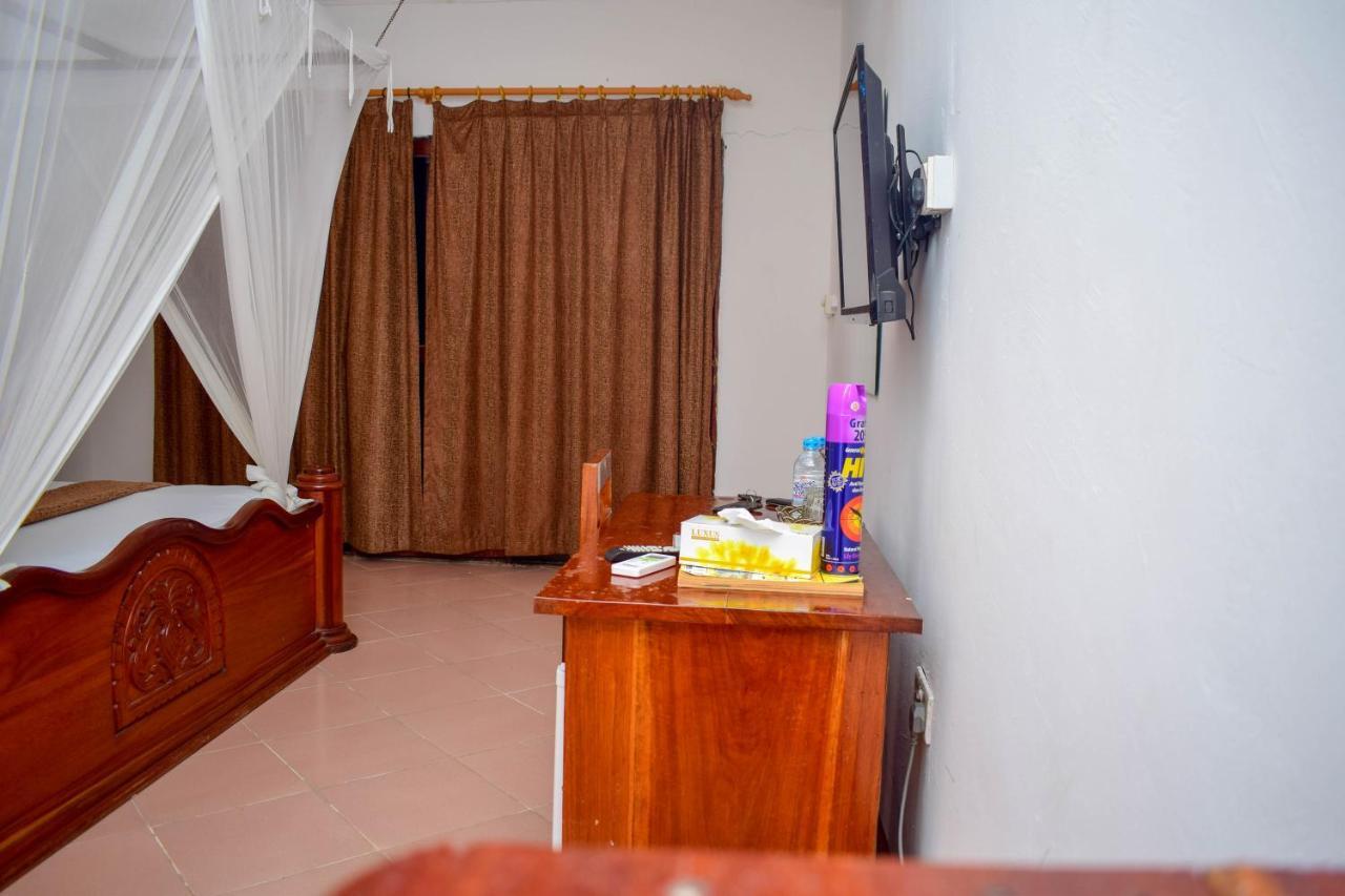Amaan Ocean Hotel Kihinani Bububu Luaran gambar
