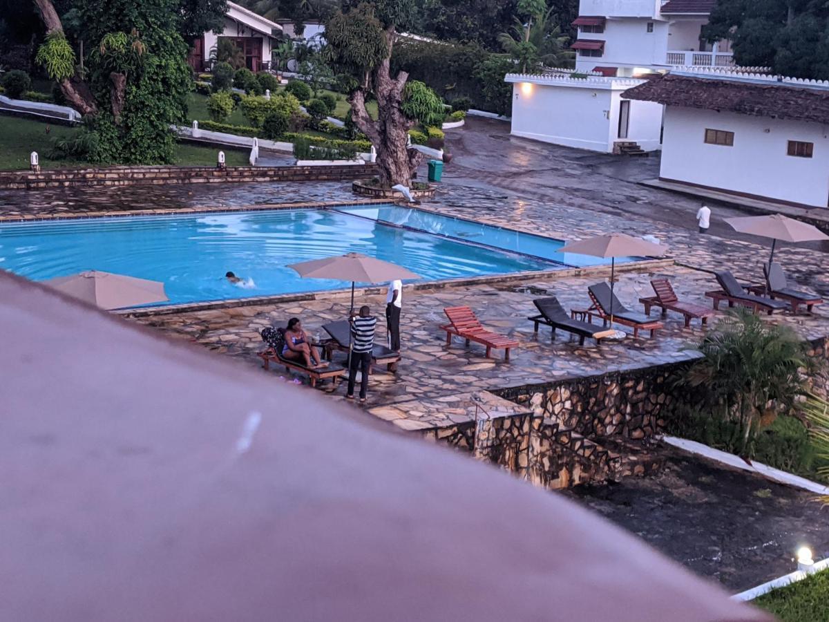 Amaan Ocean Hotel Kihinani Bububu Luaran gambar