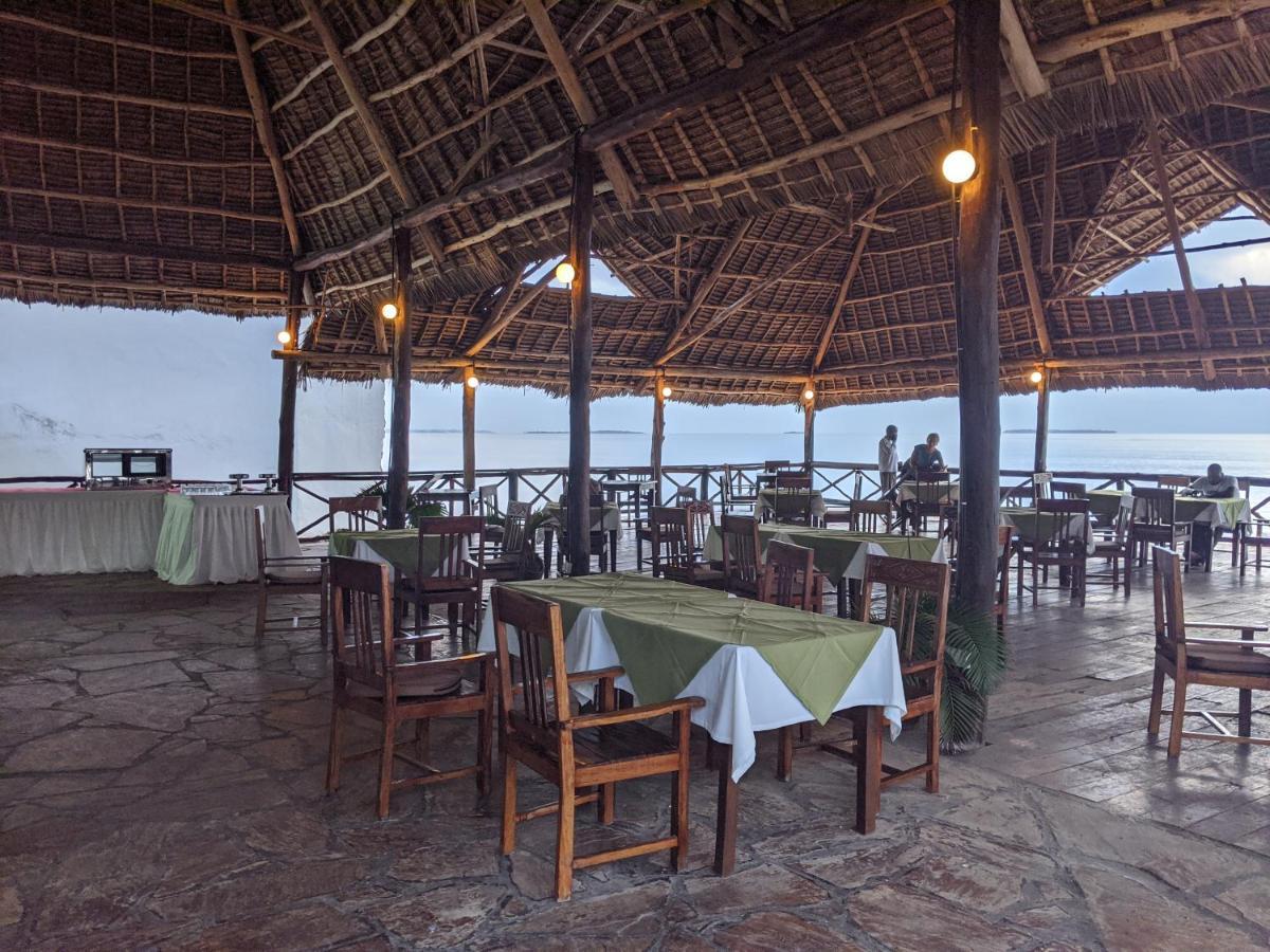 Amaan Ocean Hotel Kihinani Bububu Luaran gambar